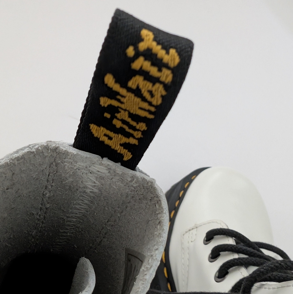Dr. Martens AirWare Jadon Quad Retro 8-Eye Leather Platform Boot - Picture 11 of 12